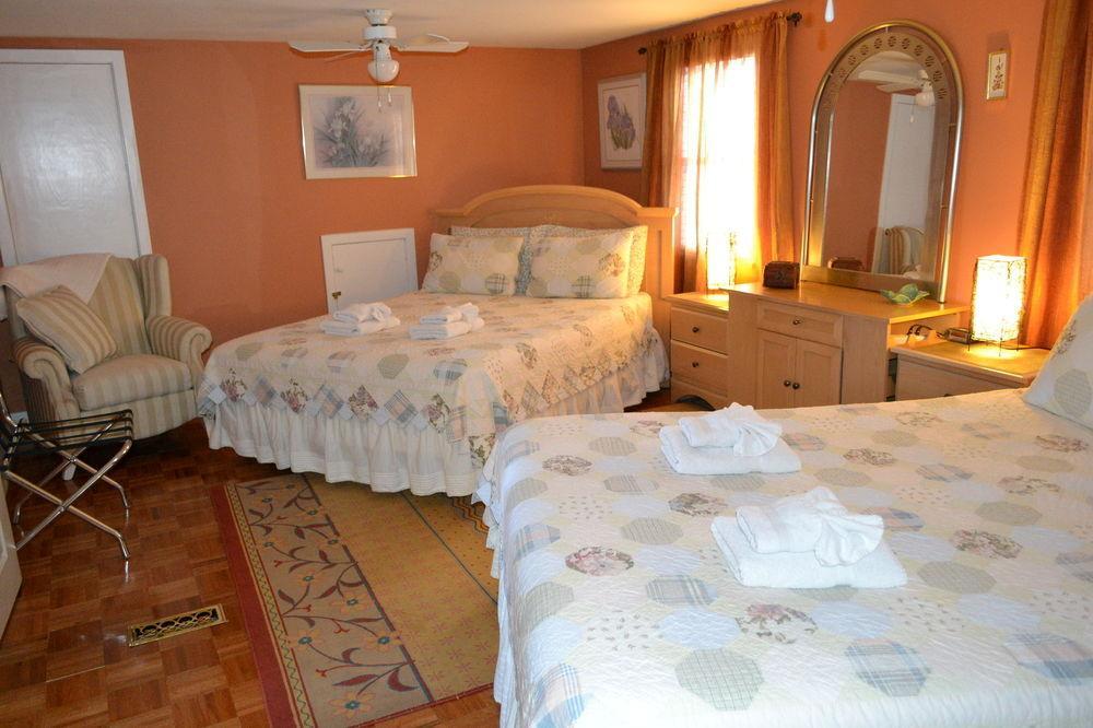 Williams Gate Bed & Breakfast Private Suites Niagara-on-the-Lake Buitenkant foto