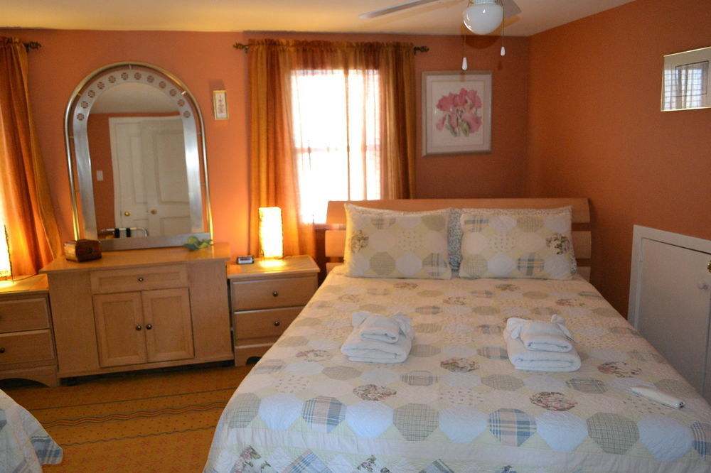 Williams Gate Bed & Breakfast Private Suites Niagara-on-the-Lake Buitenkant foto