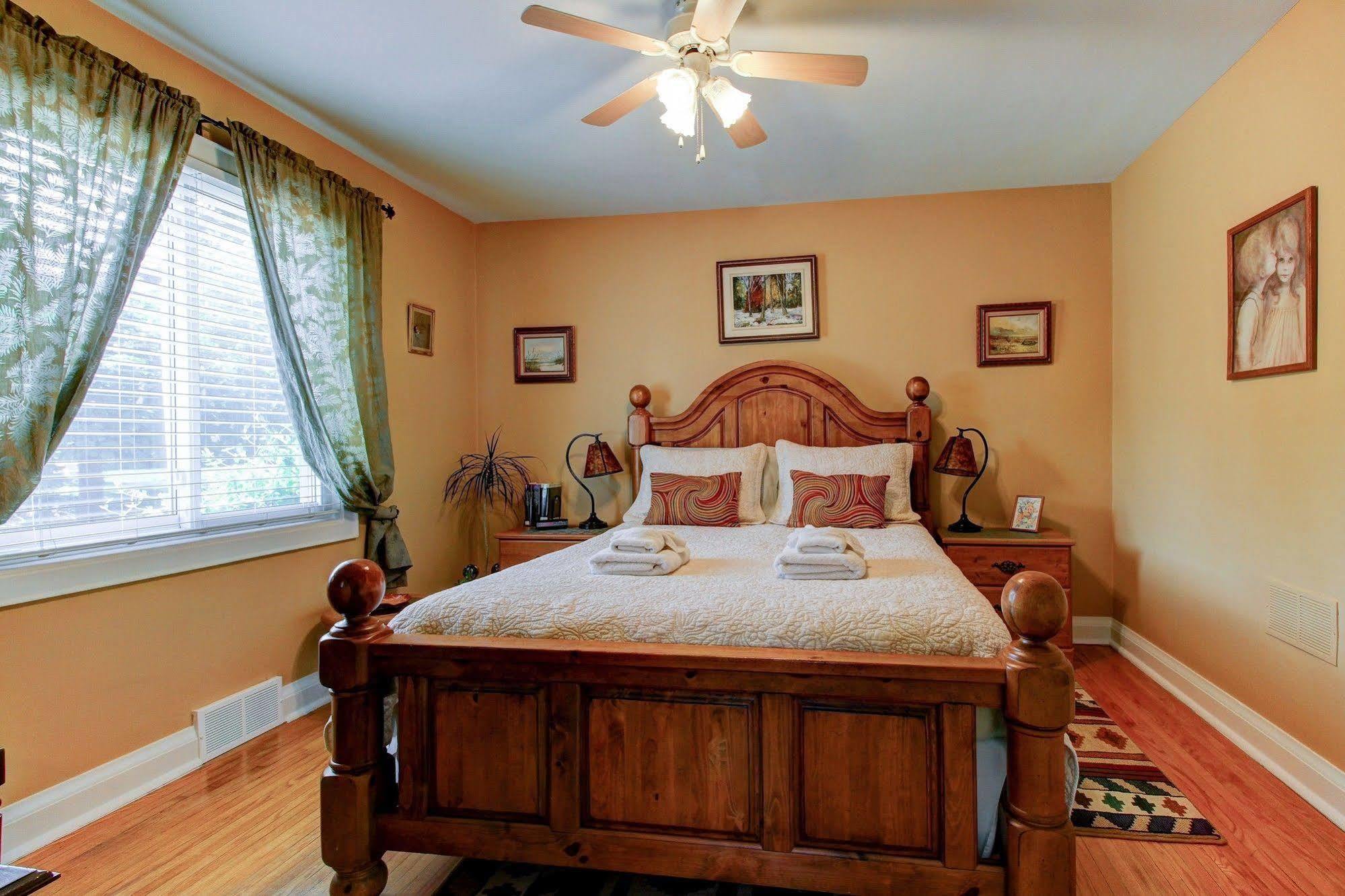 Williams Gate Bed & Breakfast Private Suites Niagara-on-the-Lake Buitenkant foto