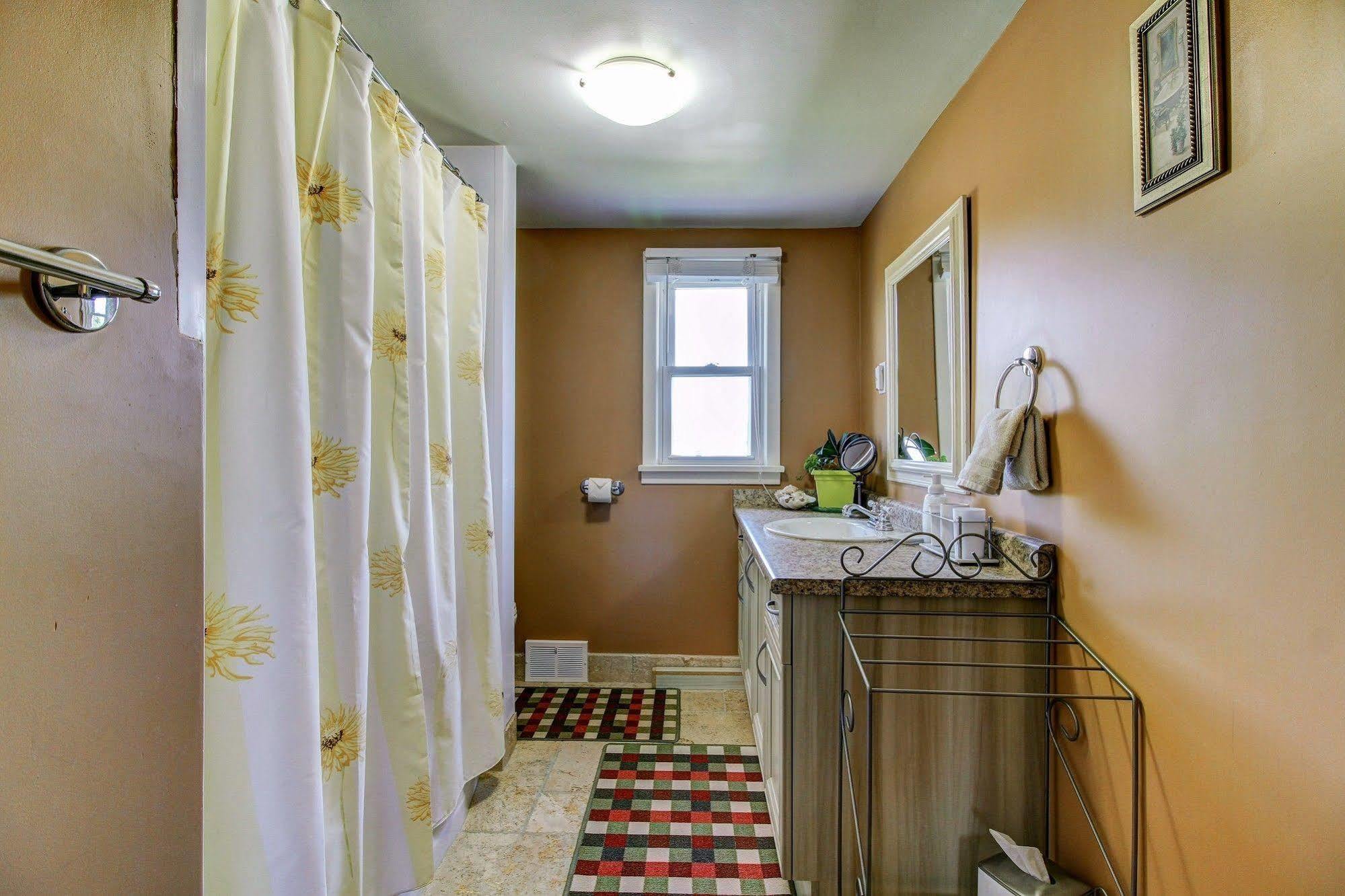 Williams Gate Bed & Breakfast Private Suites Niagara-on-the-Lake Buitenkant foto