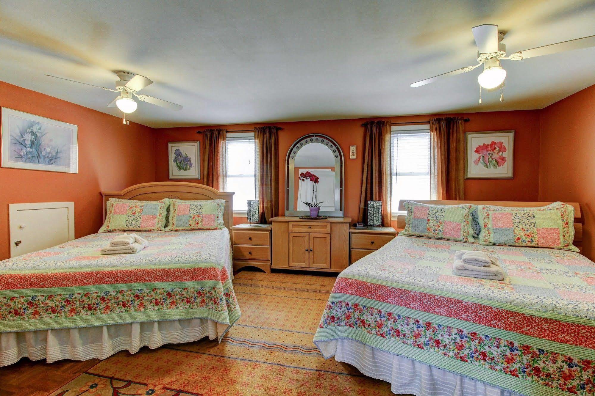 Williams Gate Bed & Breakfast Private Suites Niagara-on-the-Lake Buitenkant foto
