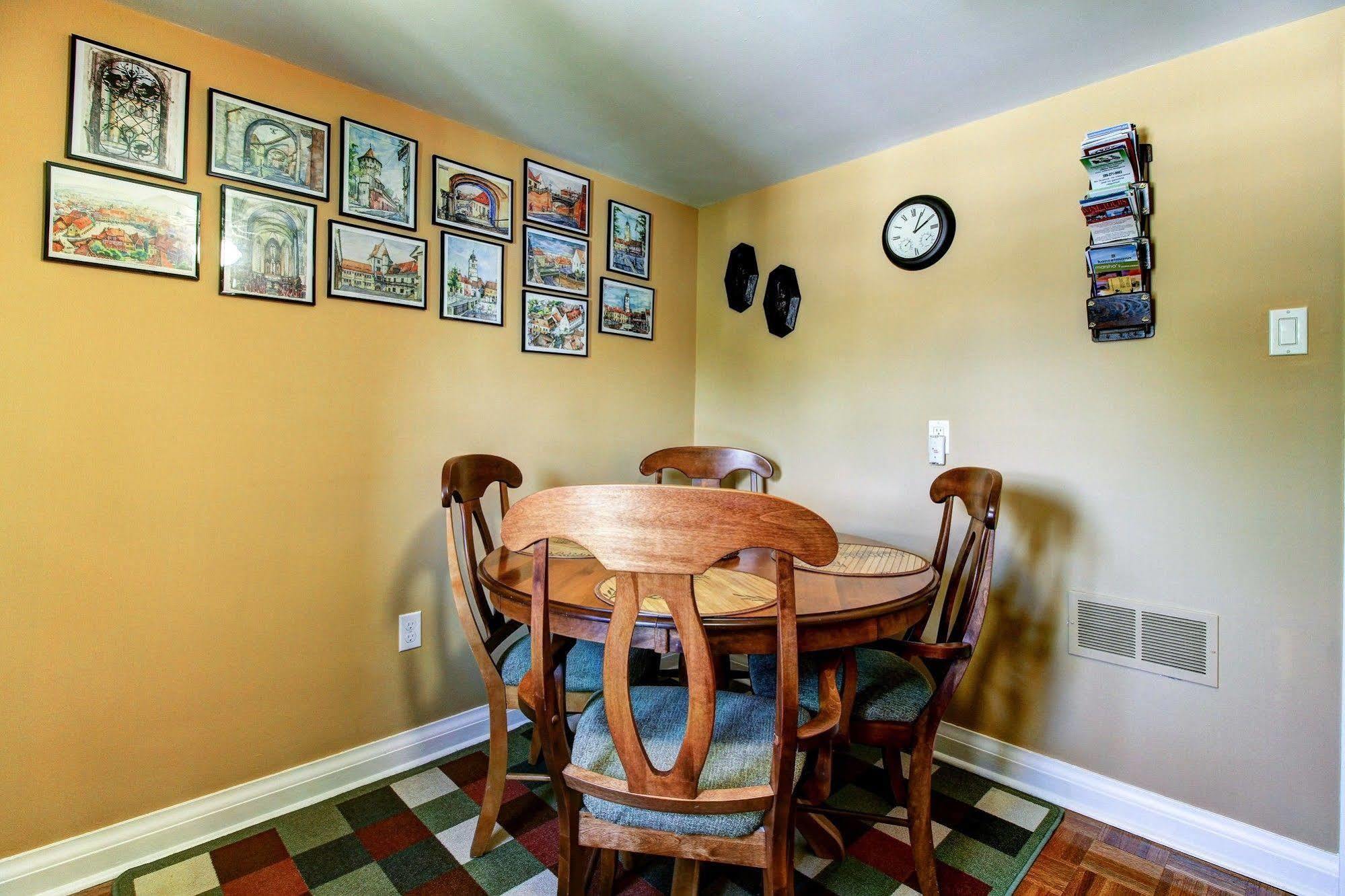 Williams Gate Bed & Breakfast Private Suites Niagara-on-the-Lake Buitenkant foto